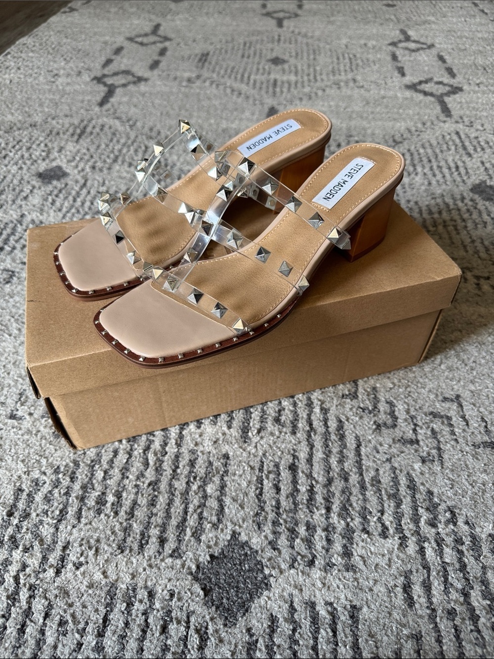 Steve Madden Nude and Clear Studded Block Heel Slides - Picture 2 of 8